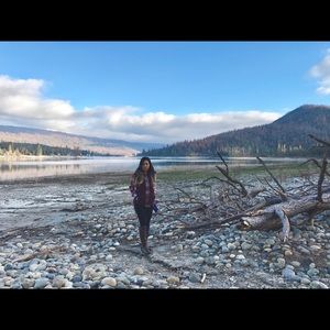 Meet your Posher, Daniela